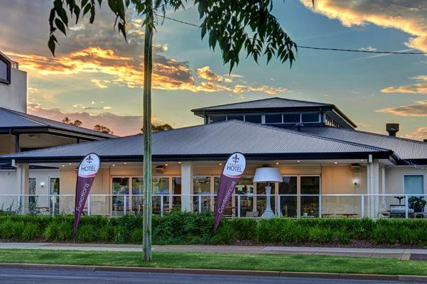 International Hotel Wagga Wagga feature image