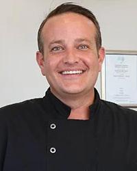 Dr Andrew Sproll Mingara Dental & Implant Centre Tumbi Umbi